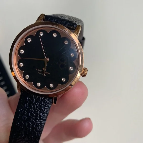 Kate Spade ♠️ wrist watch! - Picture 5 of 5